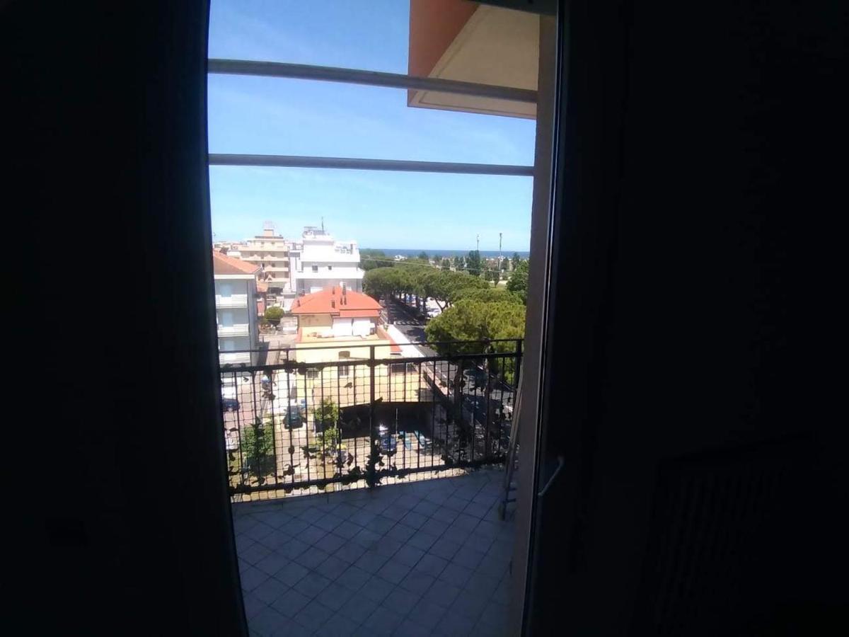 Appartamento Vista Mare Misano Adriatico Kültér fotó
